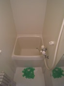 バス／シャワールーム等 EXIT13