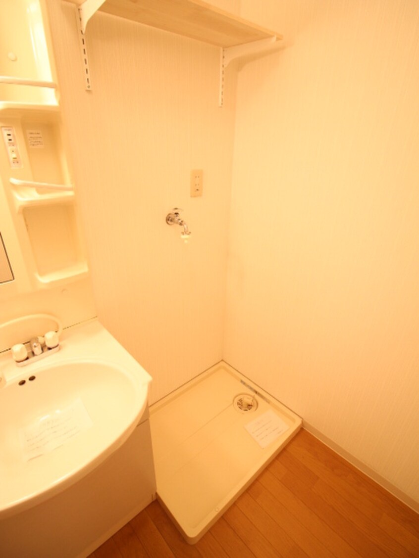 洗濯機置場 ローズプレイスヨシタ