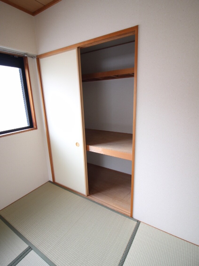 収納 ローズプレイスヨシタ