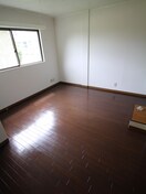 居室 ロ－ズコ－ト諏訪山