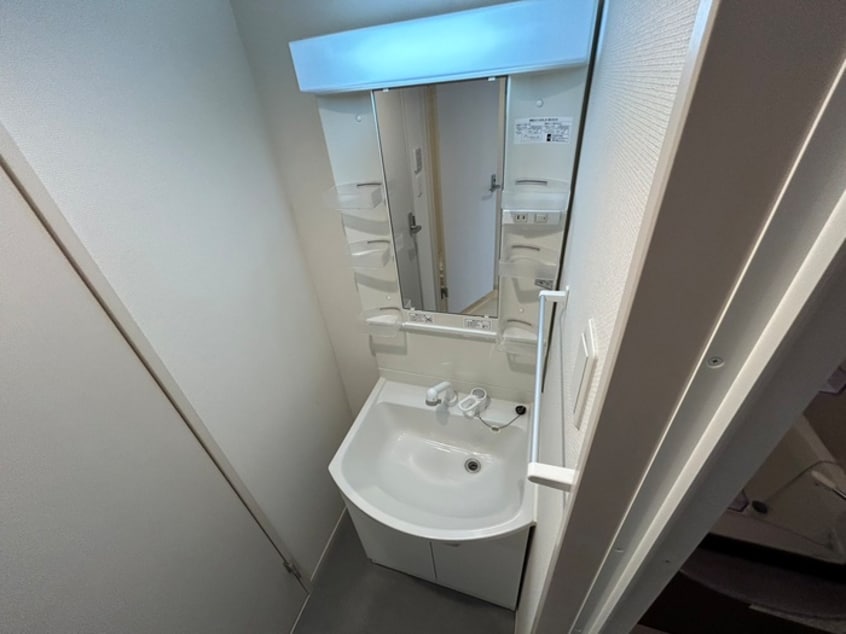 トイレ リブリ・スカイブルー　サン