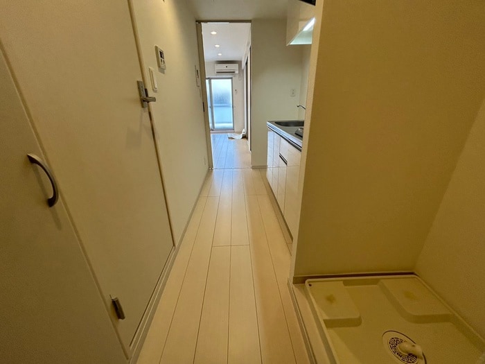 廊下 リブリ・スカイブルー　サン