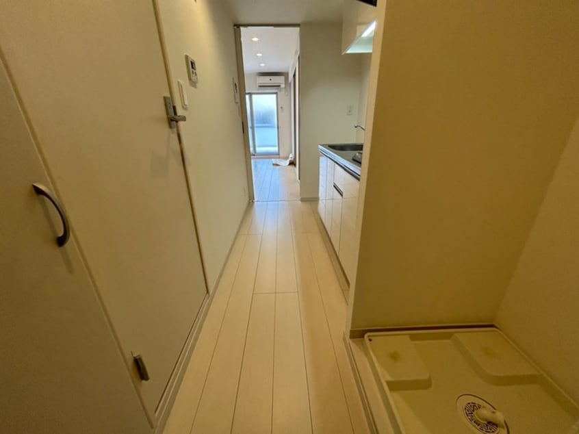 廊下 リブリ・スカイブルー　サン