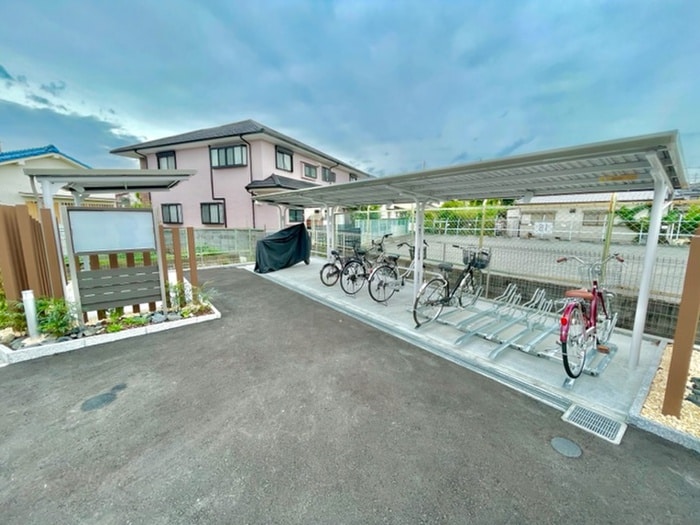 駐輪場 セレーノメゾン