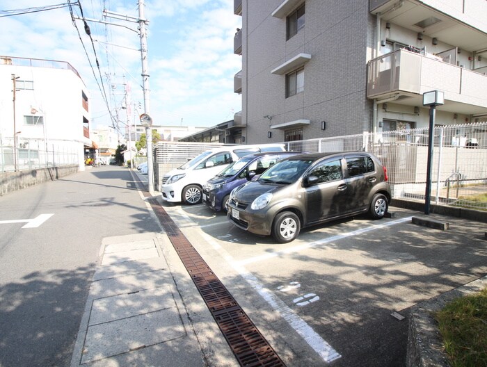 駐車場 エル・セレーノ府中