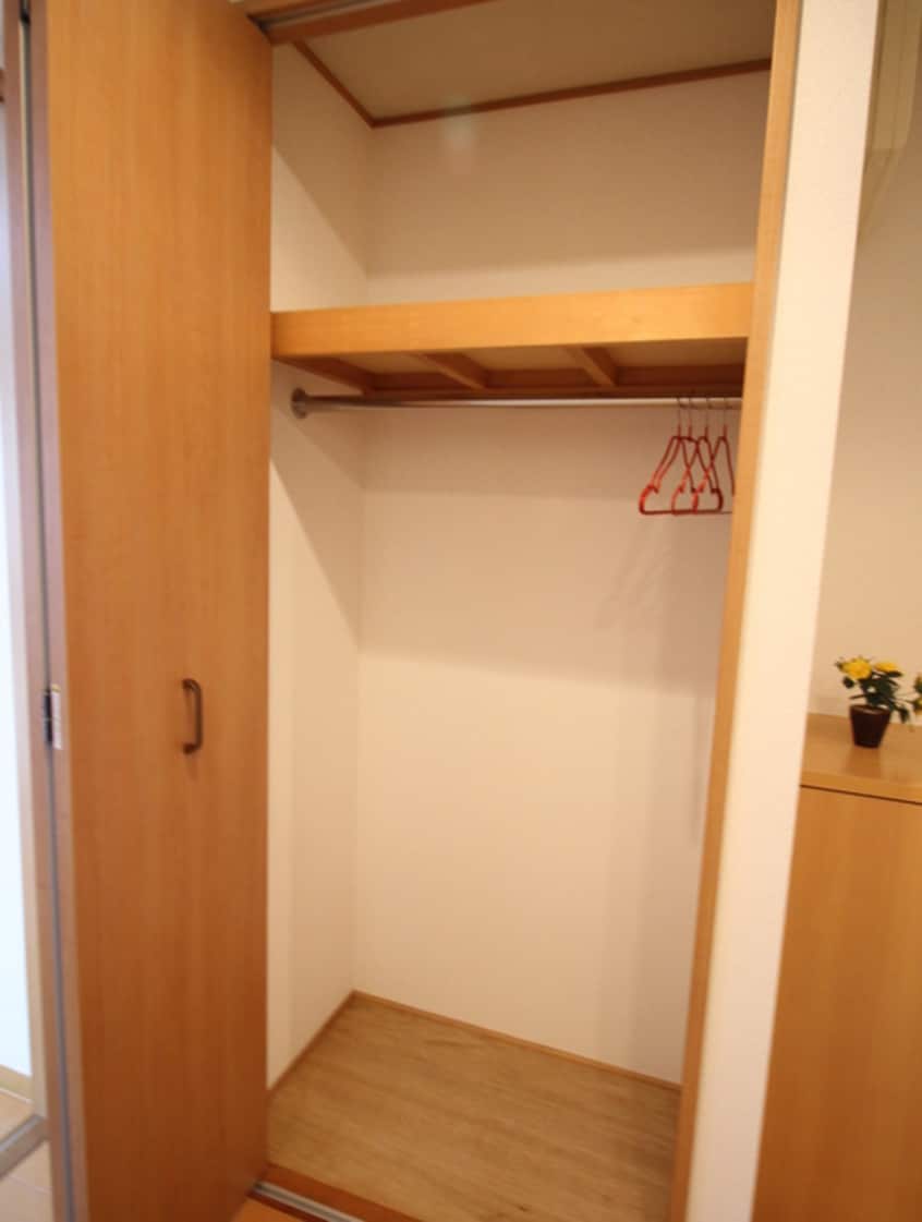 収納 エル・セレーノ府中