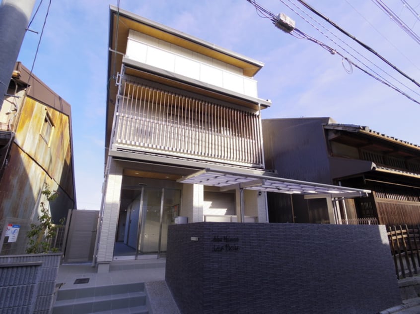 外観写真 Sha Maison Les Bois