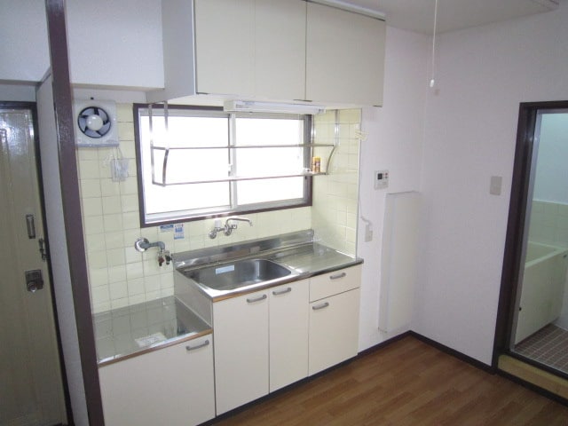 キッチン 共栄マンション服部