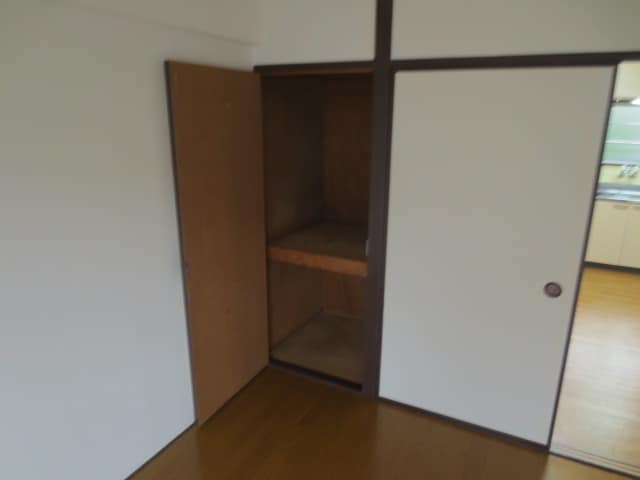 収納 共栄マンション服部