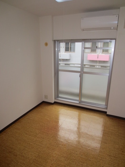 居室 アコール壱番館