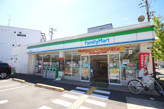 ファミリーマー長興寺店(コンビニ)まで391m Ｃｈｅｚ　Ｎｏｉｘ長興寺