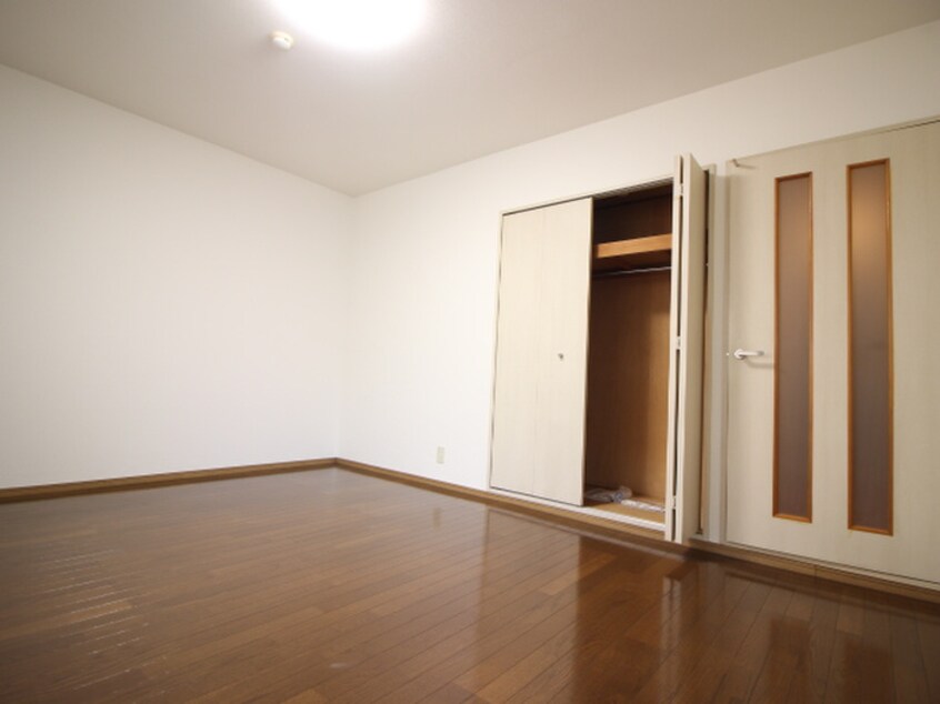 居室 メゾンヴェ－ル塚口