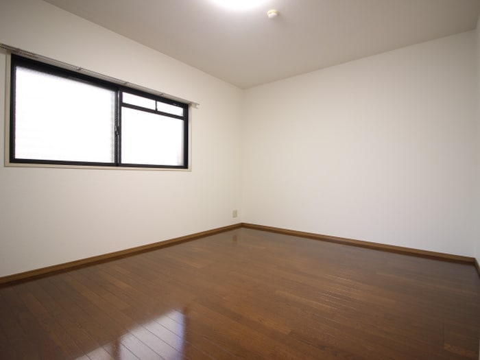 居室 メゾンヴェ－ル塚口