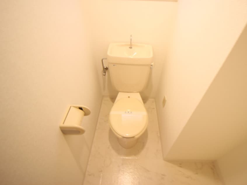 トイレ メゾンヴェ－ル塚口