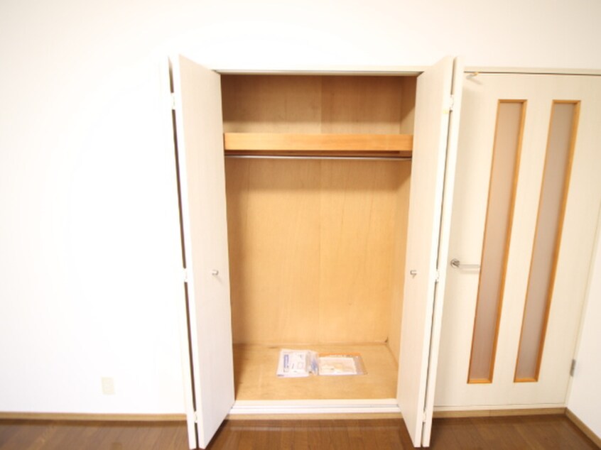 収納 メゾンヴェ－ル塚口