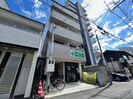 TST池田駅前の外観