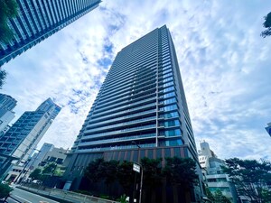 ｻﾞ・ｾﾝﾄﾗﾙﾏｰｸﾀﾜｰ(611)