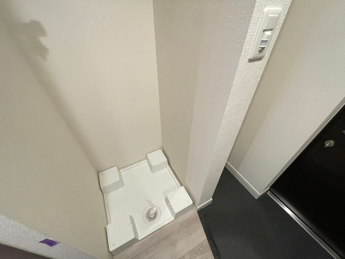 洗濯機置場 ﾌﾟﾚｻﾝｽ大国町ｱﾄﾞﾛｯｿ(305)