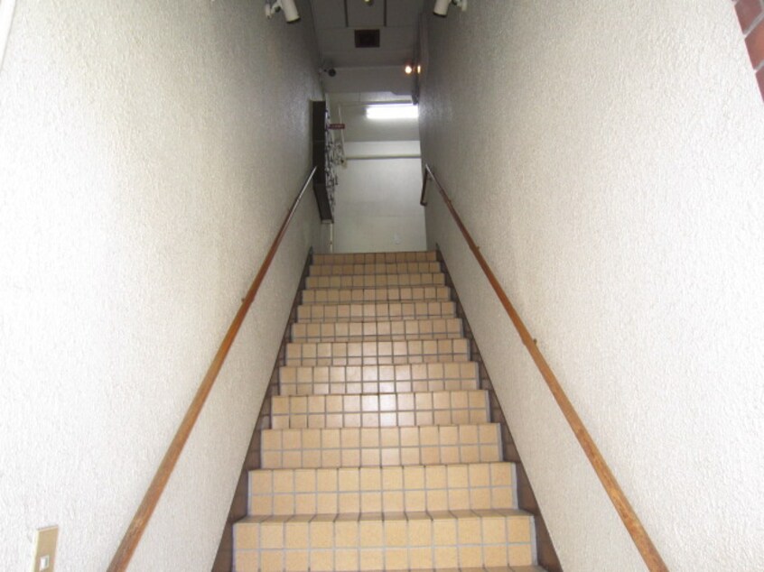 エントランス部分 リアライズ六甲道駅前