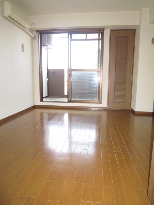 居室 オーキッドコート　西大橋