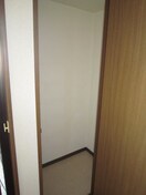 収納 オーキッドコート　西大橋