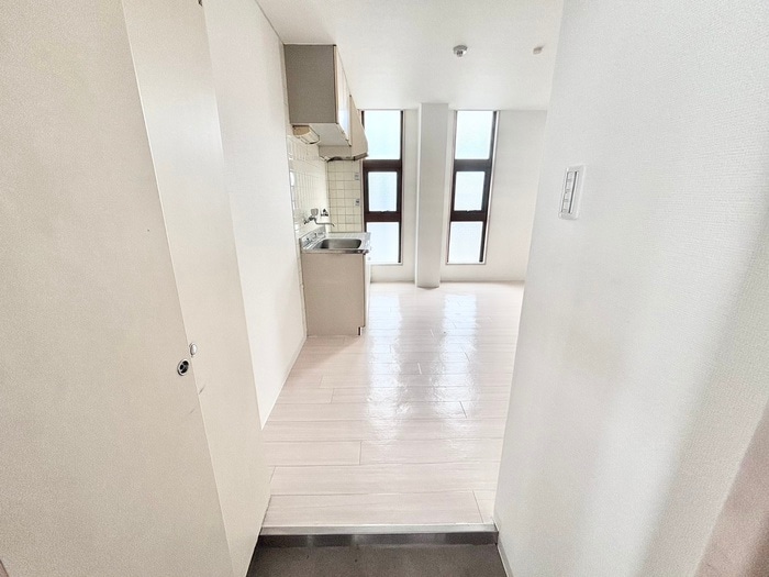 玄関 WESTヒルズ神田