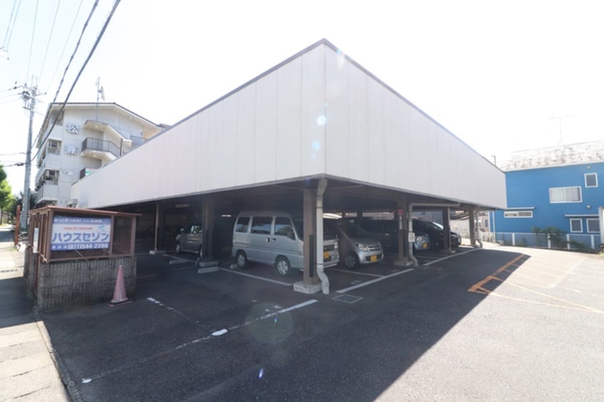 駐車場 ニュ－大将軍松兼Ⅱ