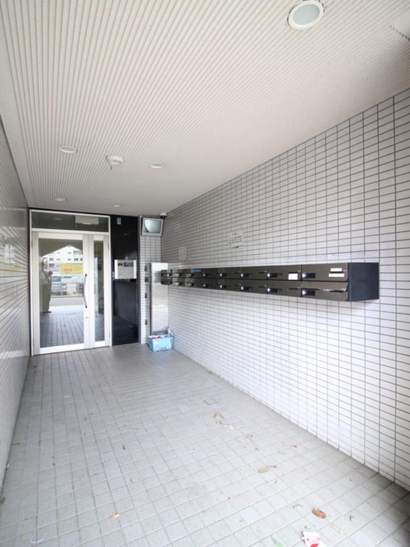 エントランス部分 サンモール川上１