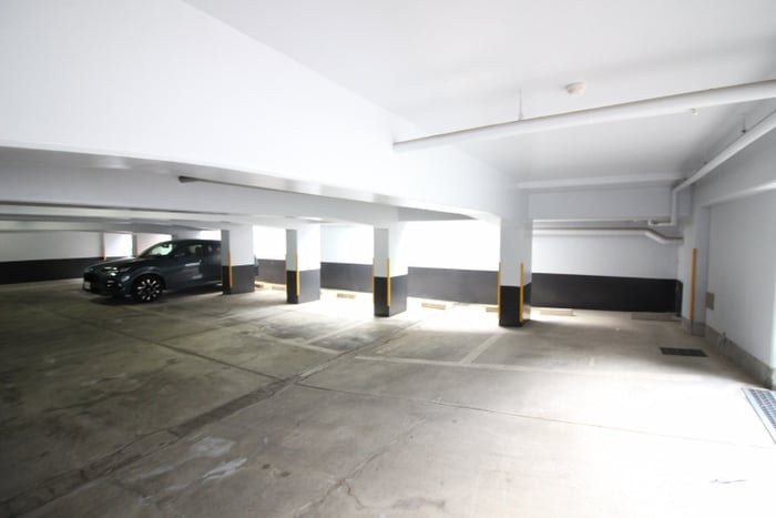 駐車場 ファミリ－ハイツ岡町