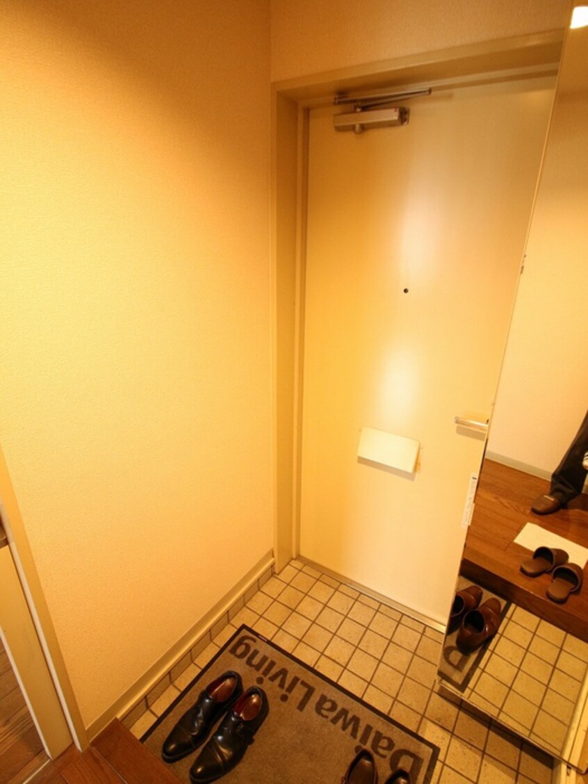 玄関 ファミリ－ハイツ岡町