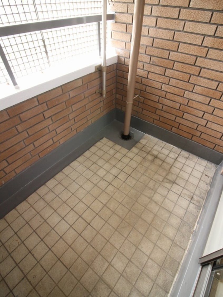 ベランダ・バルコニー ファミリ－ハイツ岡町