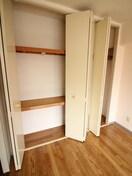 収納 ファミリ－ハイツ岡町