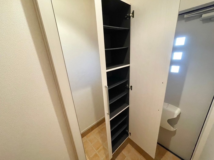 靴箱 メゾン　イースト