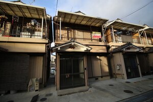 月夜田貸家
