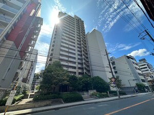 ﾌｧﾐｰﾙ扇町ｱｰﾊﾞﾝｽﾃｰｼﾞ(1110)