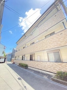 CenterLivers(ｾﾝﾀｰﾘｳﾞｧｰｽ)の外観