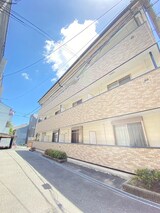 CenterLivers(ｾﾝﾀｰﾘｳﾞｧｰｽ)