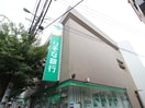 りそな銀行　鶴橋支店(銀行)まで478m CenterLivers(ｾﾝﾀｰﾘｳﾞｧｰｽ)