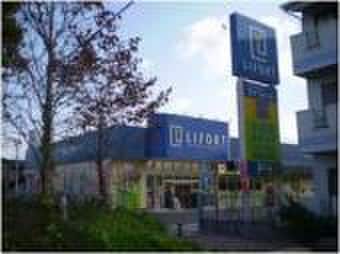 ライフォート江口店(ドラッグストア)まで480m Ｎｅｏ　Ｃｏｕｒｔ　藤