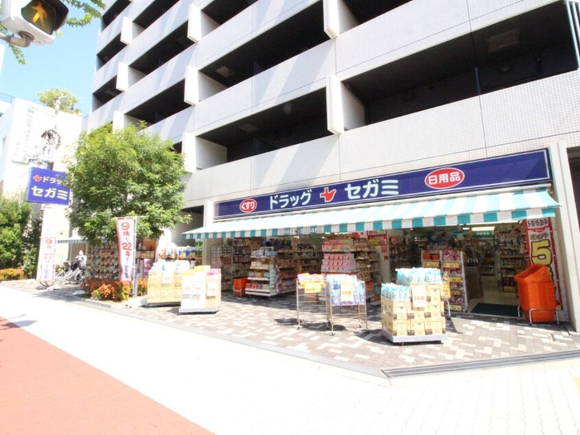 ココカラファイン(ドラッグストア)まで190m 西田辺マンション