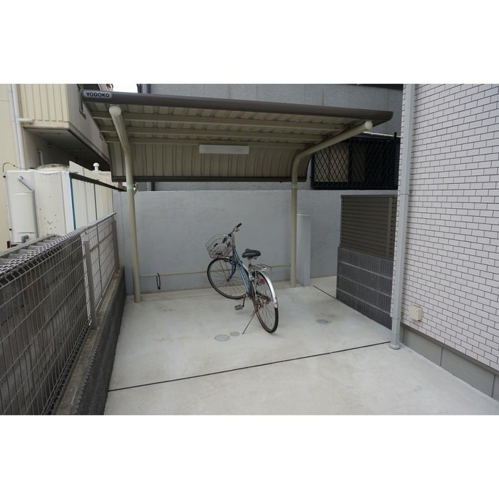 駐輪場 ヴァロンド－ル中野