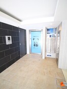 エントランス部分 アルモニ―花屋町