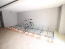 駐輪場 アルモニ―花屋町