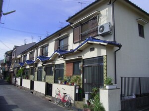 舟田町貸家（北2）