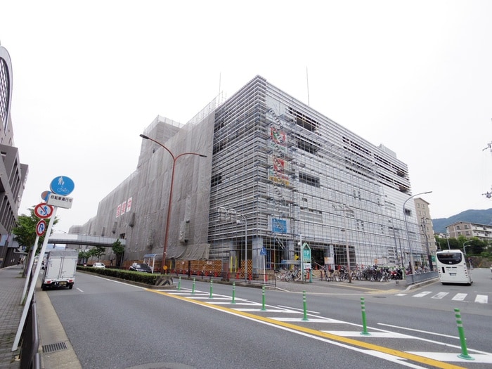 アルプラザ醍醐(ショッピングセンター/アウトレットモール)まで1000m フロレゾン醍醐