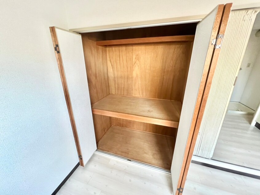 収納 サテンドール草津