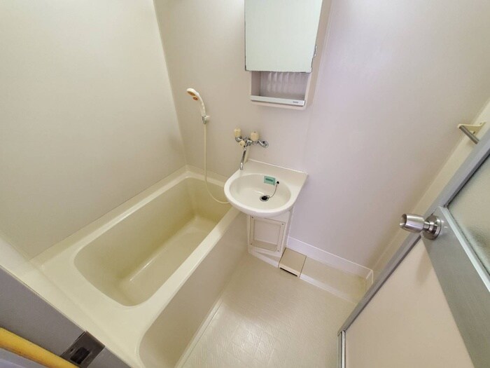 バス／シャワールーム等 アビタシオン南桃山