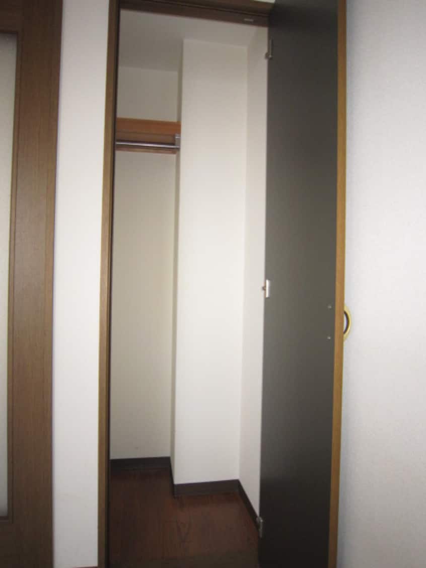 収納 ルミエ－ル都島