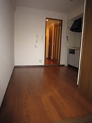 居室 ルミエ－ル都島