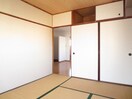 収納 コ－ポかみすな